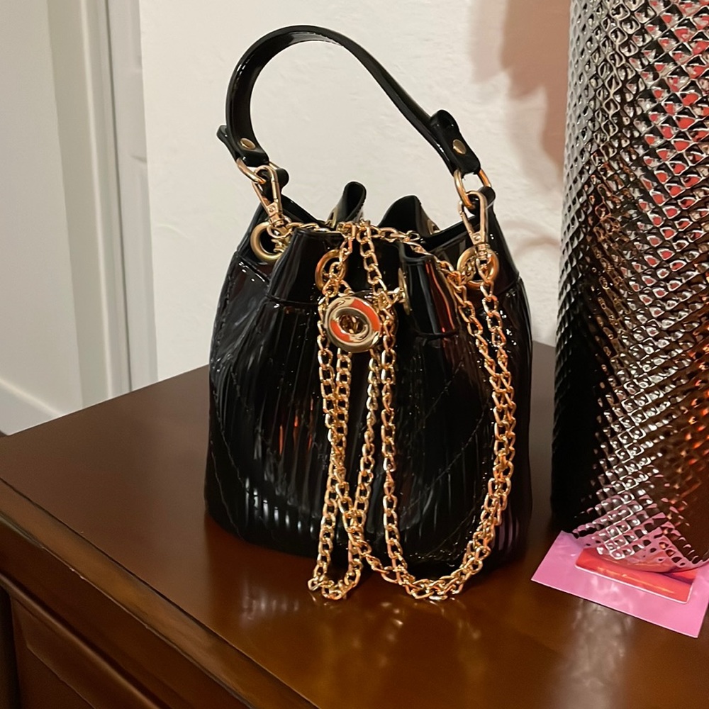 Crossbody bag